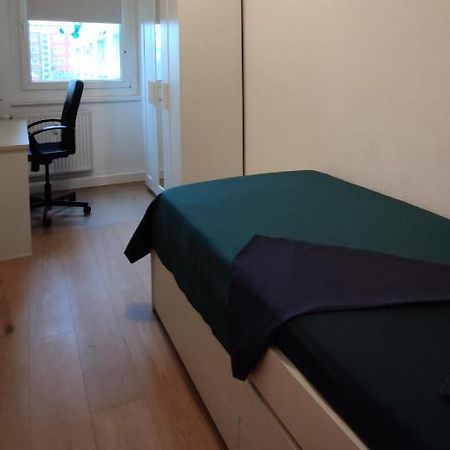 Komfortables Und Sauberes Zimmer Лайпциг Екстериор снимка